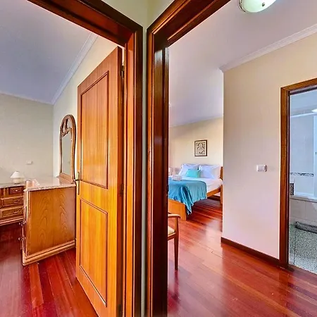Center Apartment *