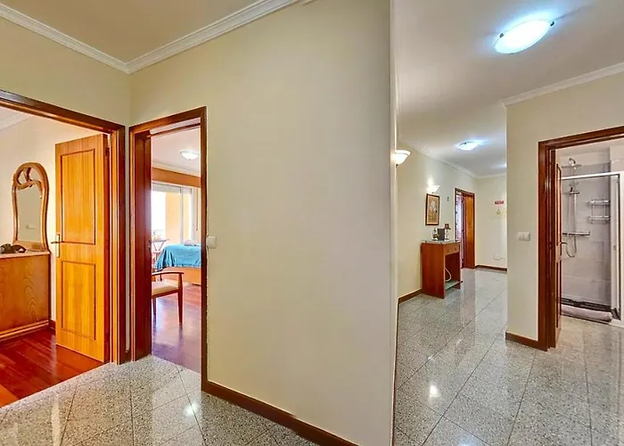 Daire Center Caniço