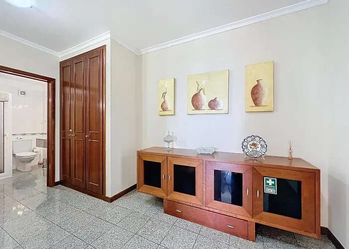 Daire Center Caniço